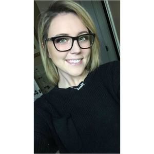 Meet your Posher, Alessa